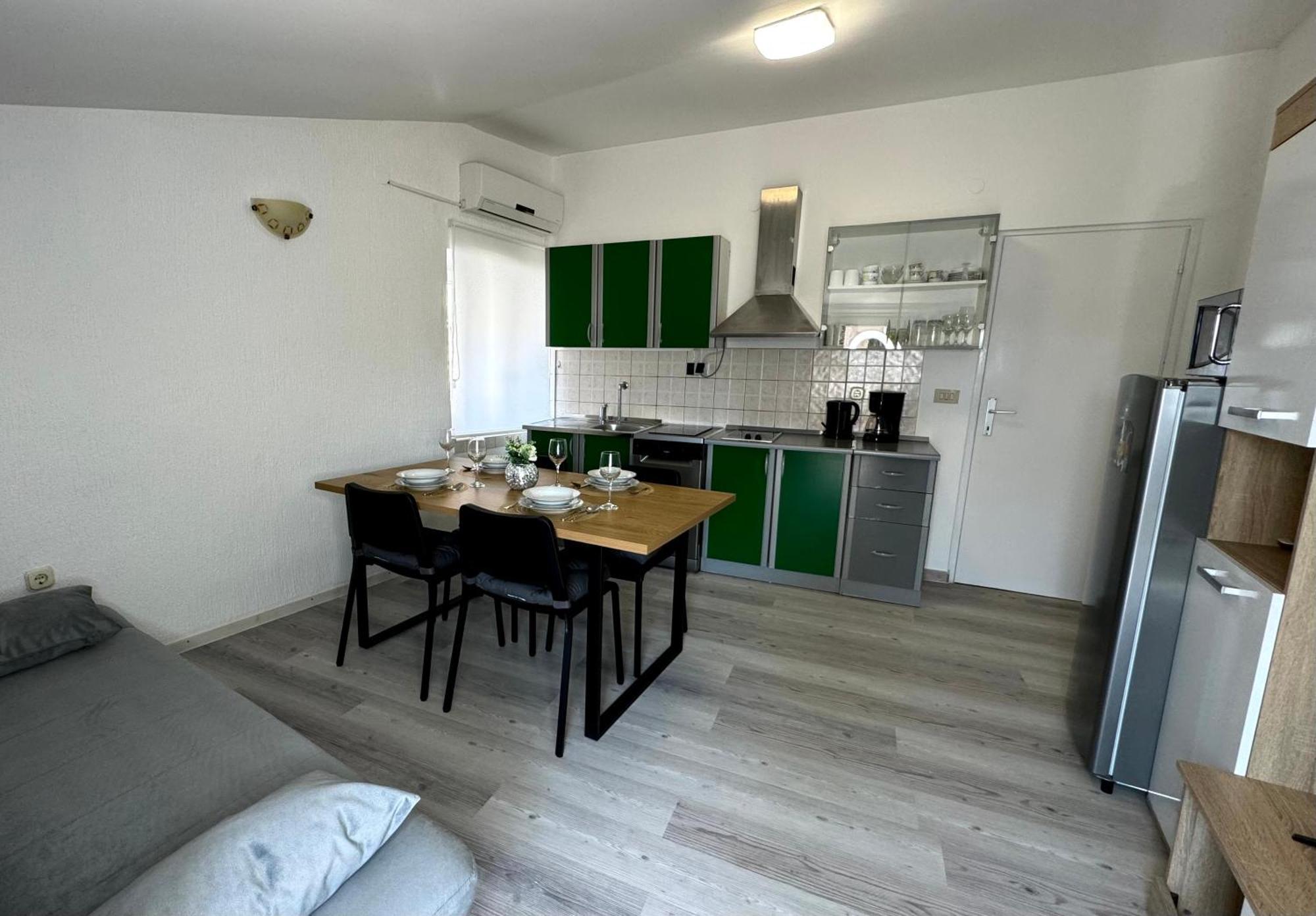 וודניאן Apartment Moris מראה חיצוני תמונה
